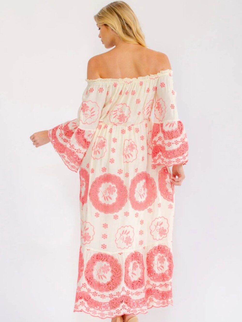 Boho Cream/Coral Women’s Off-Shoulder Bell Sleeve with Elastic Waist Crochet Max - Picture 2 of 3
